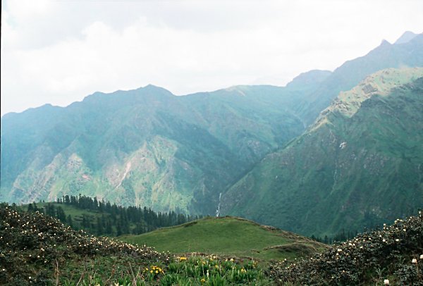 [Photograph: Darwa Pass]