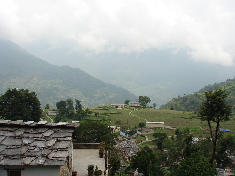 [Photograph: Sari village]